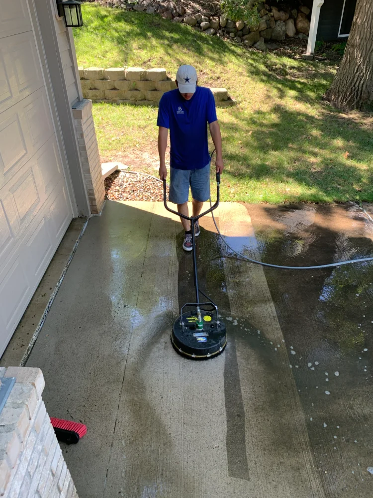 professional pressure washing concrete